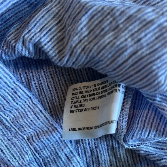 The Nines by Hatch | Smocked Flowy Blouse M Short Sleeve Maternity Pregnancy - Picture 8 of 9